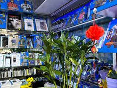 -蓝猩数码品牌授权店