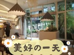 -春树下·树屋花房西餐厅(罍街AS1980店)