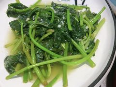 -民间瓦缸煨汤館(嵩山路店)