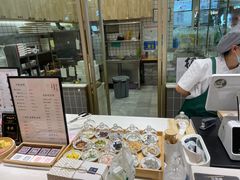 门面-阮大兴糕团(杭州西湖银泰百货店)