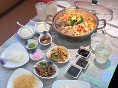 -璞臻汽锅餐厅(南京东路店)