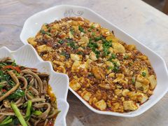 -洪霞餐馆