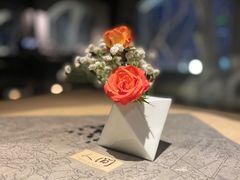 -穹六人间 people 6(岳阳路店)