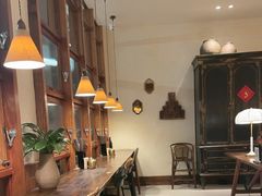 -银米·云南传统过桥米线(双廊黑金冠店)