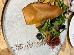 -Mark&Mars Restaurant