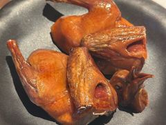 脆炸乳鸽-荣小馆(安达仕店)