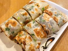 葱饼卷牛肉-台北楚楚园馅饼粥(虹桥南丰城店)