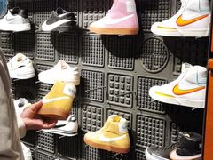 -NIKE武汉品牌体验店