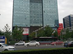 -中关村e世界-停车场