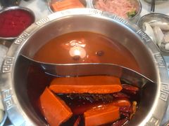番茄鸳鸯锅-憨铁匠老火锅(龙岗万科里店)