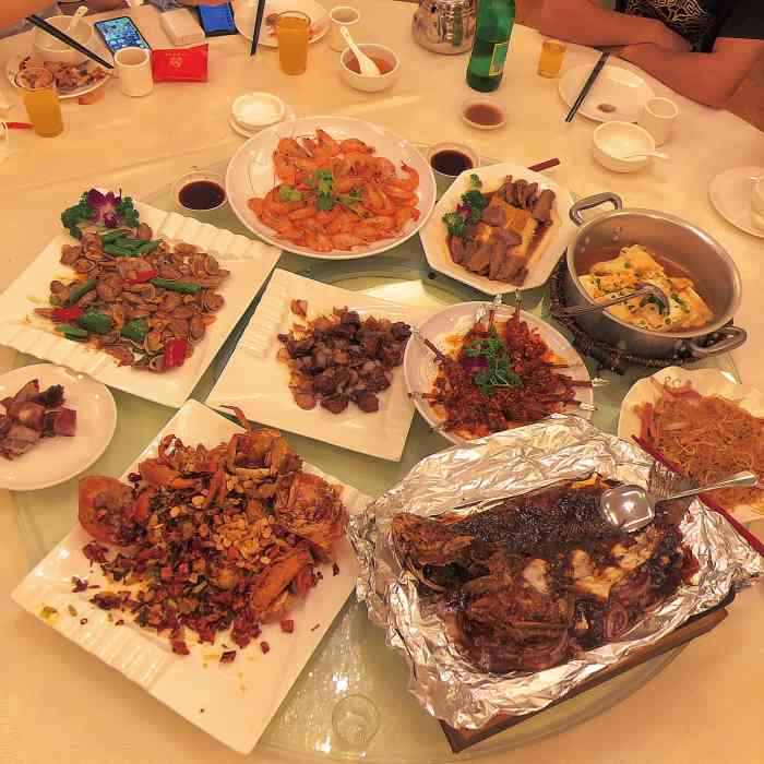 好彩海鲜酒楼-"不知道是不是因为我们是喝的午茶,听喝早茶.