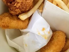 -麦当劳(合肥南站候车层)