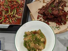 -真诚湘待·湖南鲜土菜(横沥西城店)