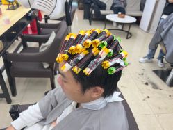 -藤野造型·烫发染发