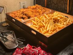 -芭菲盛宴·环球美食(袁家岗店)