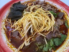 -刘二姐襄阳牛肉面(鸟巢店)