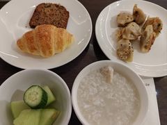 -乐咖啡西餐厅(太湖皇冠假日酒店)