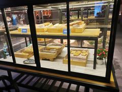 面包甜点陈列柜-蓝鲸湾汤泉(包河店)