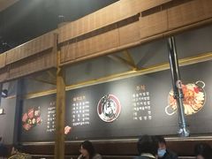 大堂-唯成•韩国炭火烤肉 유성고기