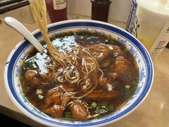 -来福面馆现炒浇头本帮面(真光路店)