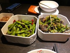 无骨鸡爪-虾胡闹·澳洲小龙虾·烧烤(福田鲨鱼店)
