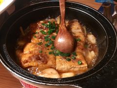 砂锅海鲜酿豆腐-坛宗剁椒鱼头(河西王府井店)