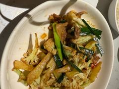 -关东小磨东北菜(漕河泾印象城店)