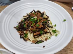 -弄堂咪道-饭香·面香·馄饨香(汇锦广场店)