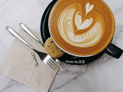 -Bracket Coffee(银河SOHO店)