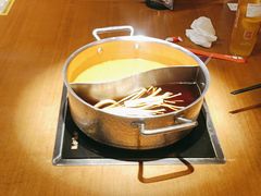 -呷哺呷哺(常营华联店)