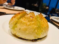 蒜香面包-重庆尼依格罗酒店·欣厨Niccolo Kitchen