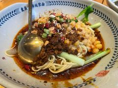 -呼啦面馆·头牌豌杂面(珠江国际B区店)