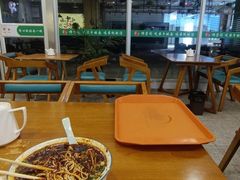 -穆芳阁兰州纯汤牛肉面(西安总店)