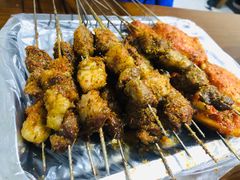 -老广烧烤(骆驼山康馨园店)