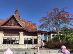 -西双版纳融创皇冠假日度假酒店