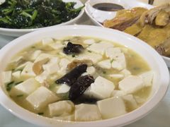 -小六农家乐(崇明西沙湿地店)