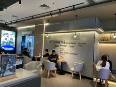 大堂-瑞幸咖啡(Lab·华强电子世界店)