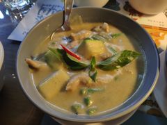 中部绿咖喱鸡肉-帕蓝·暹罗料理(曲阳店)