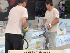 -杭州西湖银泰百货