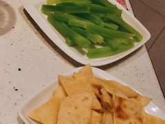 -三江源活鱼现烤(维多利摩尔城店)