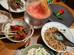 -包整·丝娃娃(一览甲秀楼风景店)