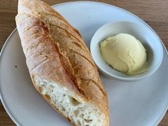 -ROAST coffee & eatery