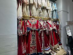 -NaNa婚纱礼服馆