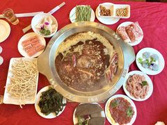 -山城年华老火锅(玉林店)