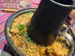 -香巴拉云南餐厅(华莱坞店)