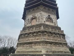 -玲珑塔公园