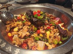 青椒紫苏牛蛙-海岛八号龙虾烧烤田鸡(蓝天路总店)