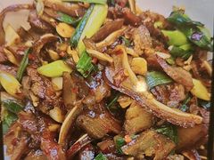 -绿草地·湘菜(7mall店)