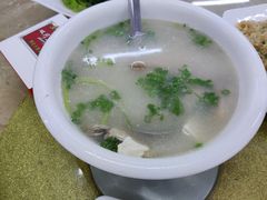 -双月饭店·20年老字号(新村店)