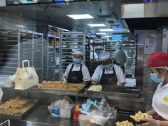 -鲍师傅糕点(海岸城店)